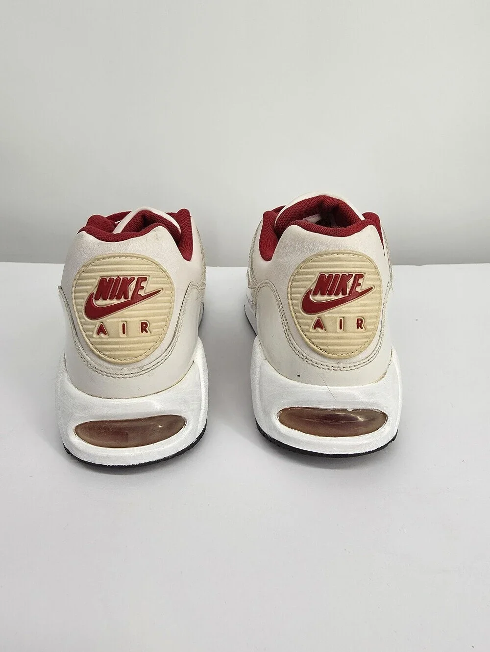 Nike Air Max Correlate Valentine White Gym Red 525381-116 Heart Womens 11 Rare